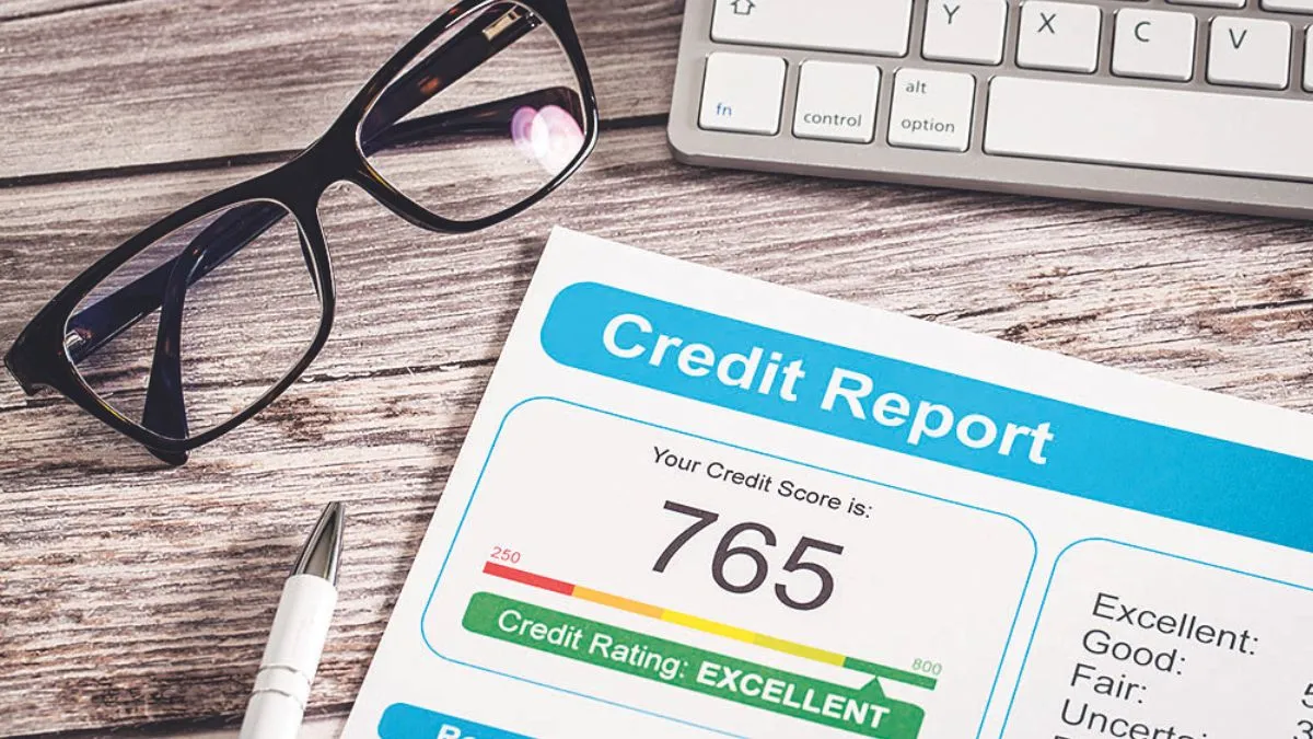 Read more about the article 5 Common Mistakes That Secretly Damage Your Credit Score