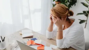 Read more about the article Why Credit Advice Online Can Be Misleading